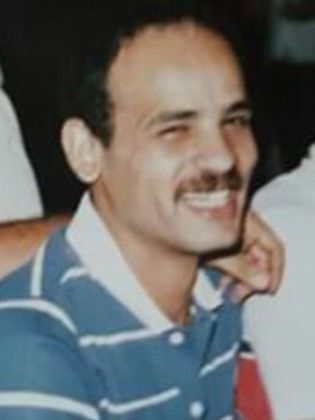 إنسان الطائر