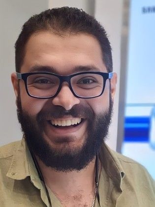 جون باجوش / جون وجيه