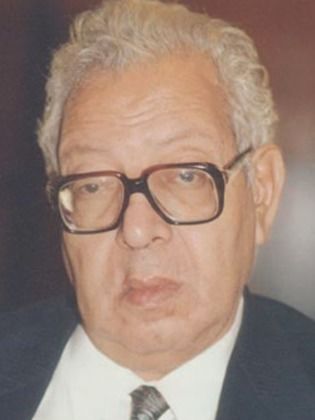 محمود مكي