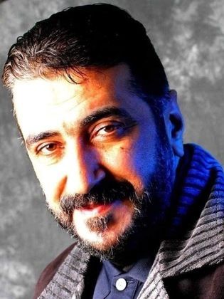 خالد أحمد مصطفي