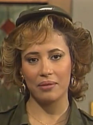 أمينة منصور