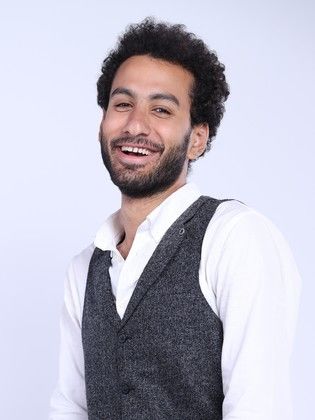 أكرم عماد