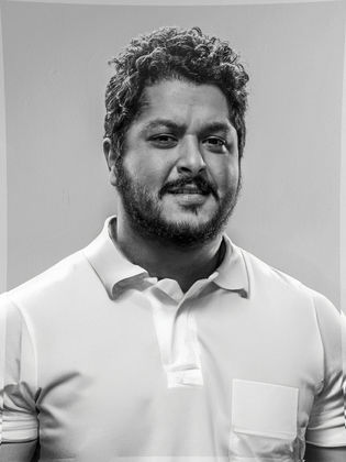 يوسف عادل