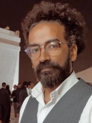 رامي عزب