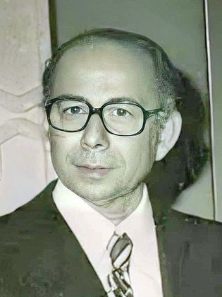وحيد فريد
