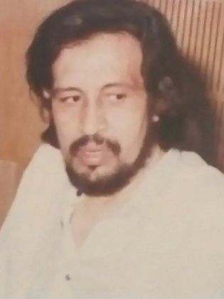 عمر خلفه