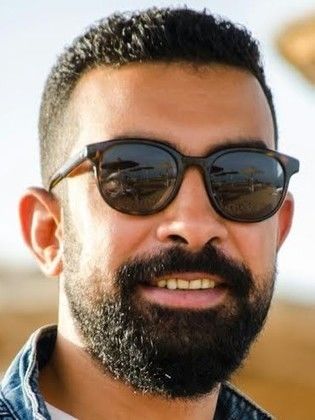 أحمد أنور