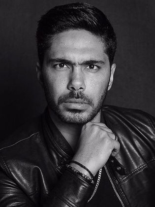 باهر النويهي